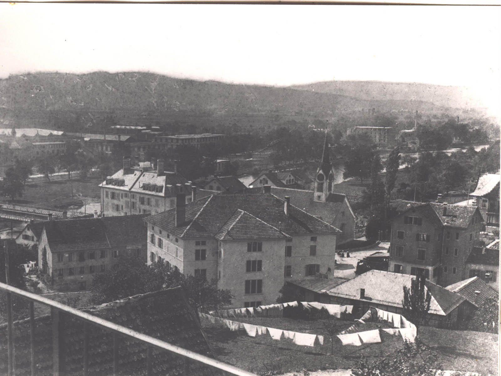 Der Dorfkern der Gemeinde Wipkingen um 1895