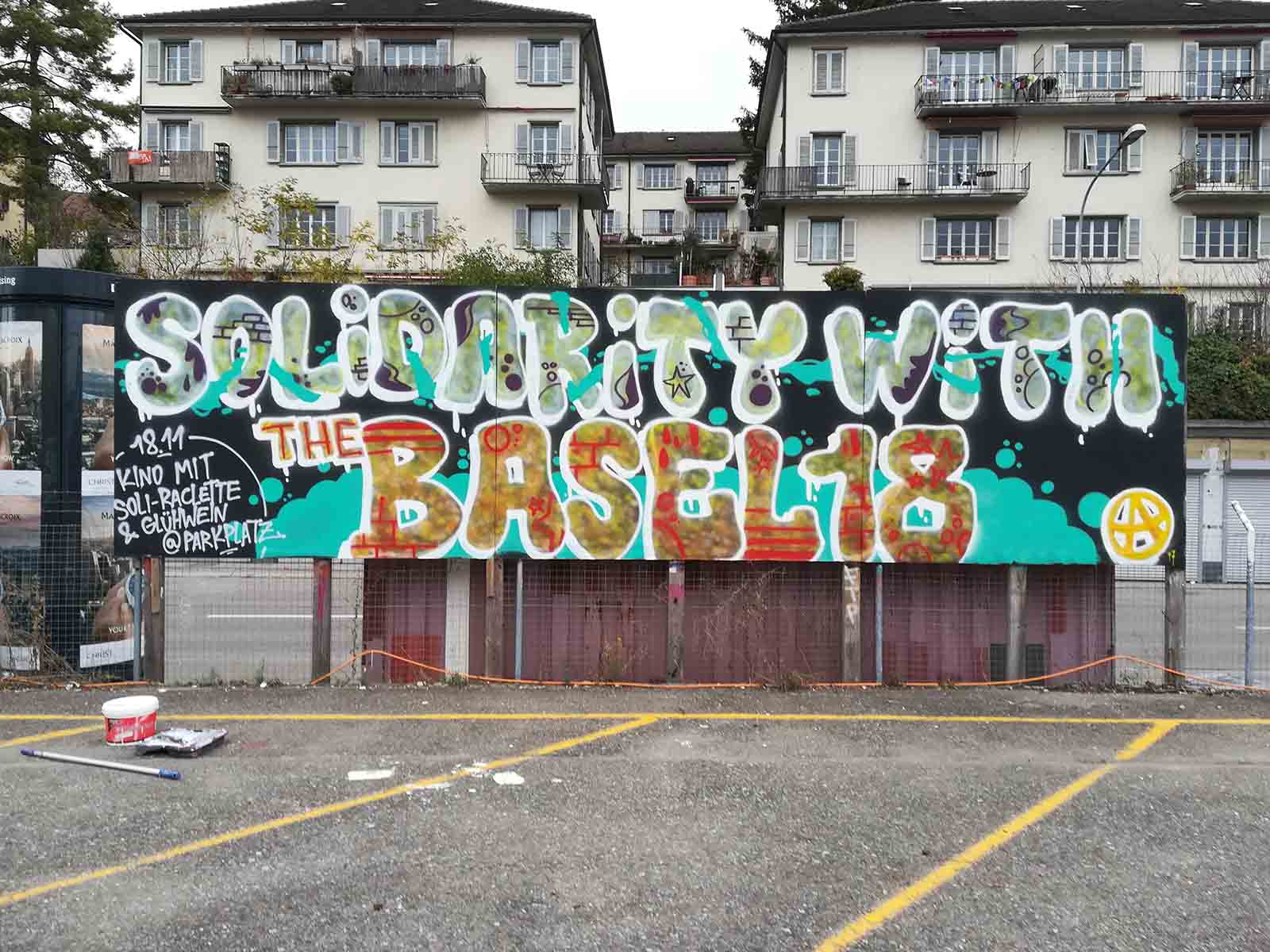 Solidarität mit Basel - der Name ist Programm. An der Filmvorführung von Hamburger Gitter nahmen 100 Personen teil.