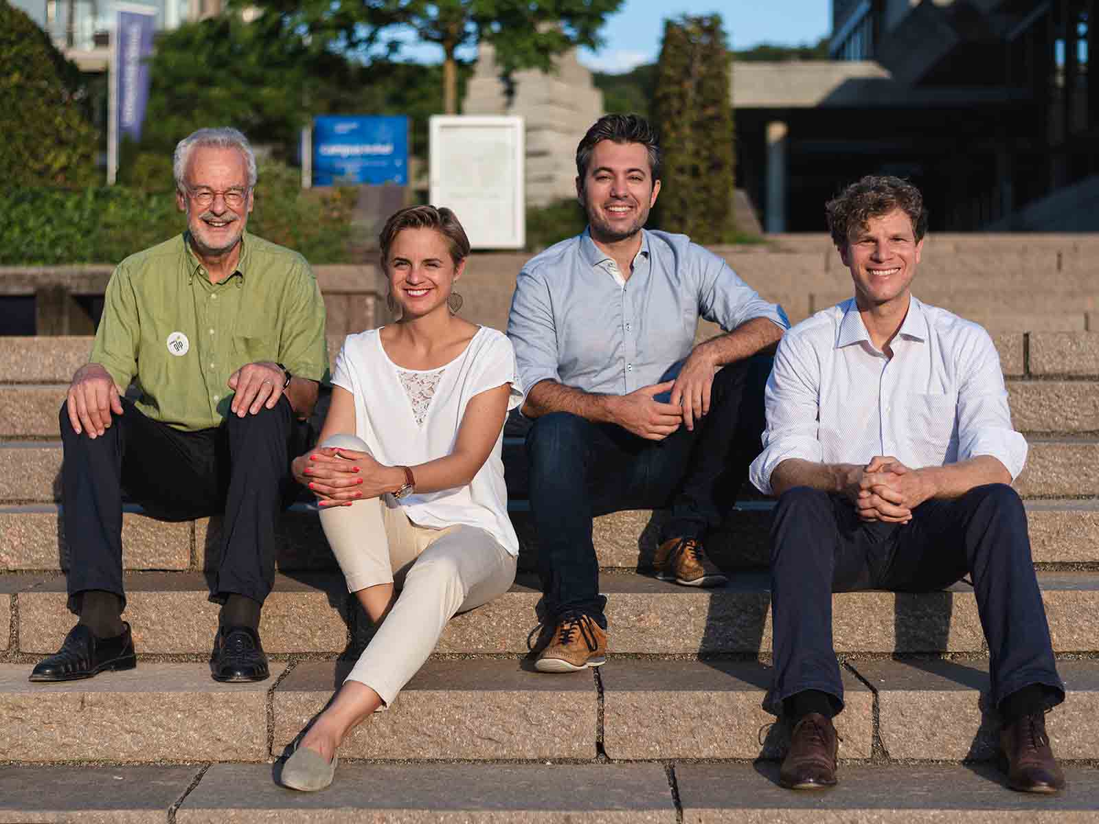 Die GLP aus dem Kreis 6&10 will nach Bern (v.l.n.r): Manuel Frick (Liste 29), Florine Angele (Liste 4), Peter C. Meyer (Liste 23) und Daniel Häuptli (Liste 4).